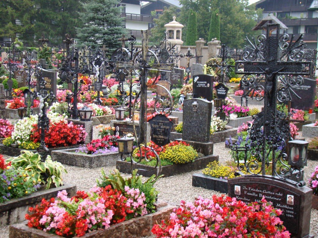 Cemitério de Strobl - O que fazer na Áustria? Salzkammergut!