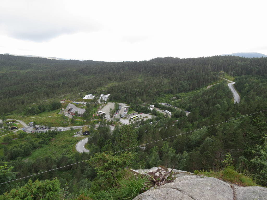 A estrutura da base da Pulpit Rock/Preikestolen na Noruega