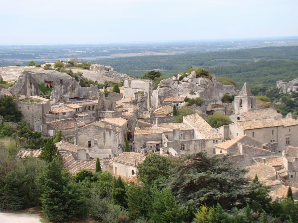 Vilarejo medieval visto do castelo - O que fazer em Les-Baux-de-Provence