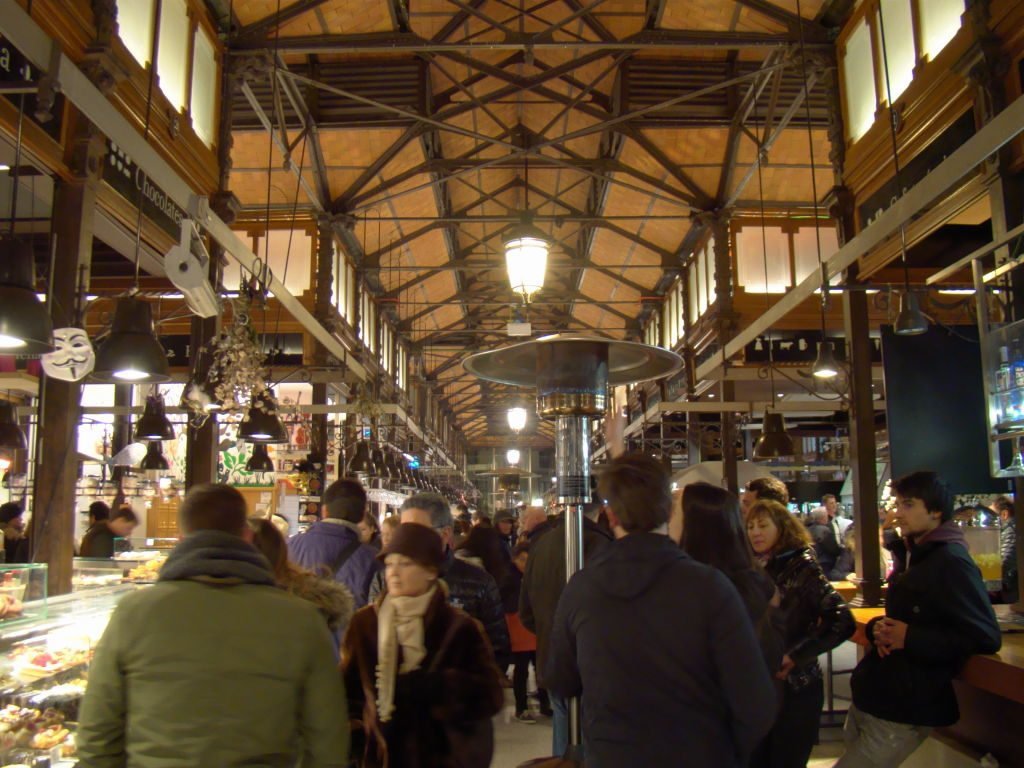 Mercado de San Miguel - Roteiro Madrid a pé, à noite e de graça!