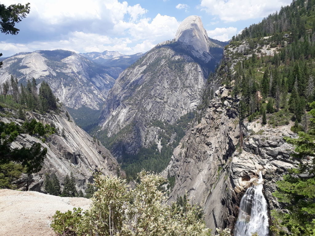 Illilouete Fall na Panorama Trail - O que fazer no Parque Nacional Yosemite na Califórnia