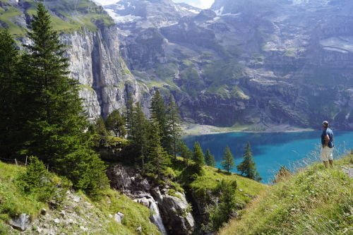 Lago Oeschinen em Kandersteg Suíça