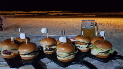 Trio de mini hamburguers - Praia dos Ingleses Floripa
