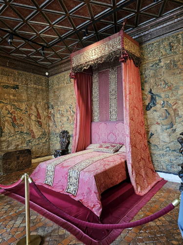 O Quarto das 5 Rainhas do Castelo de Chenonceau 