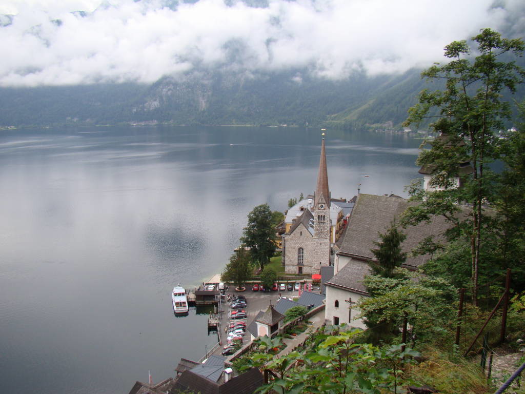 Hallstatt Lake  - The most beautiful lakes of Salzkammergut 