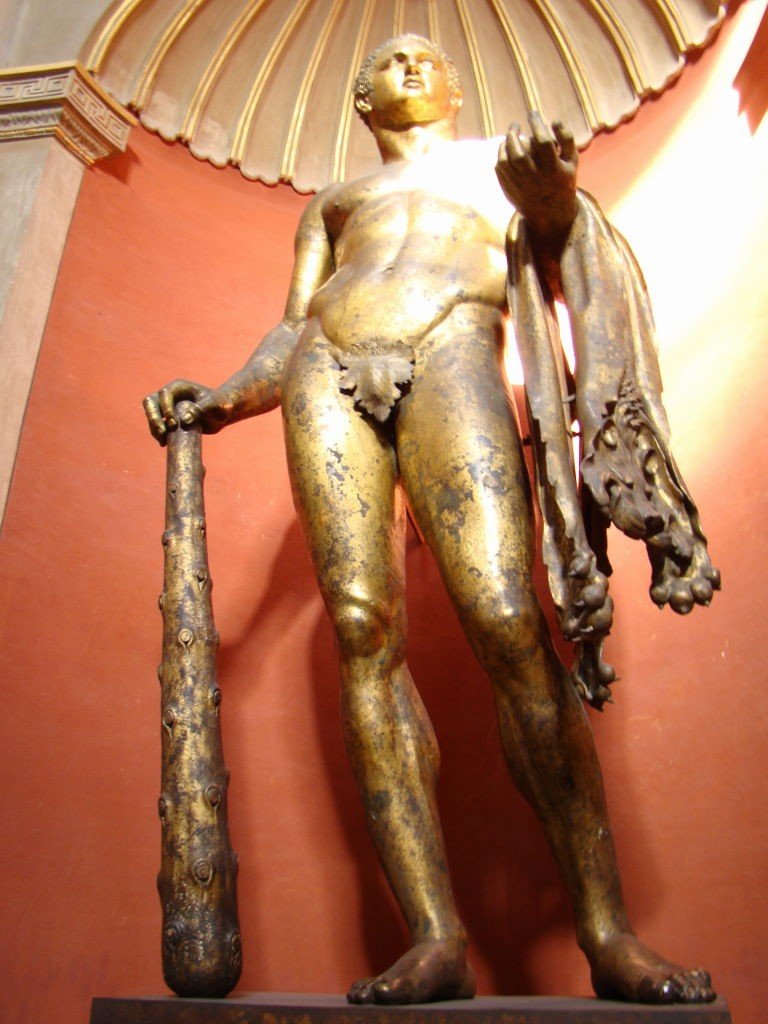 Estátua de Herácles nos Museus do Vaticano