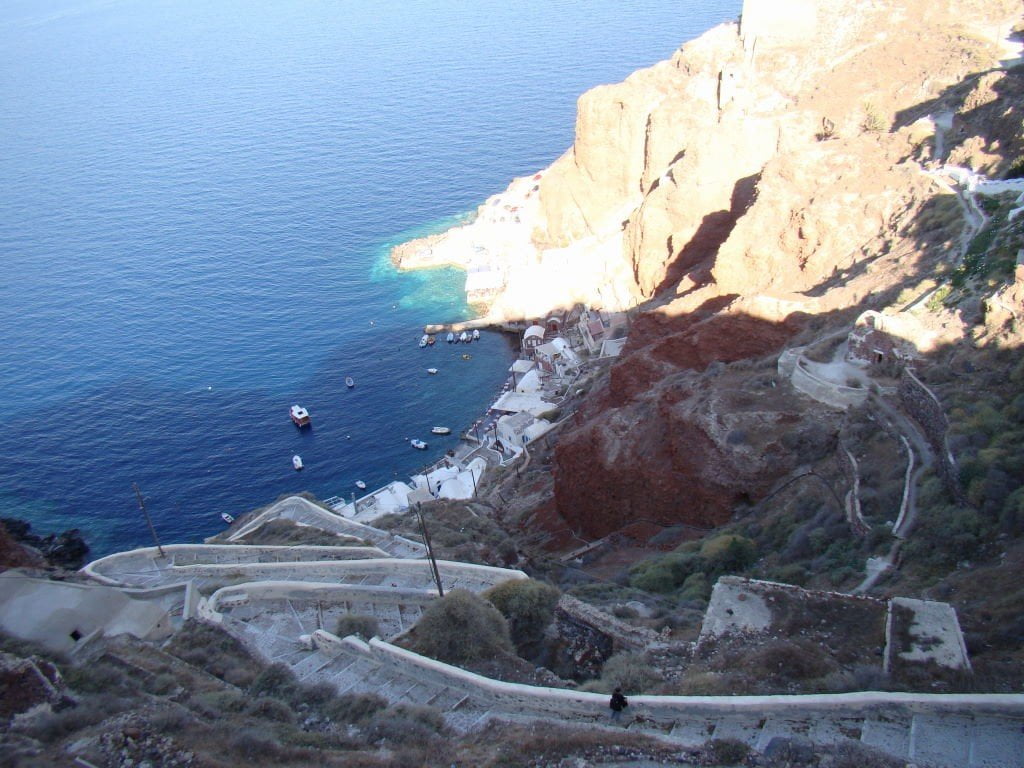 Ammoudi vista de Oia - O que fazer em Santorini Grécia