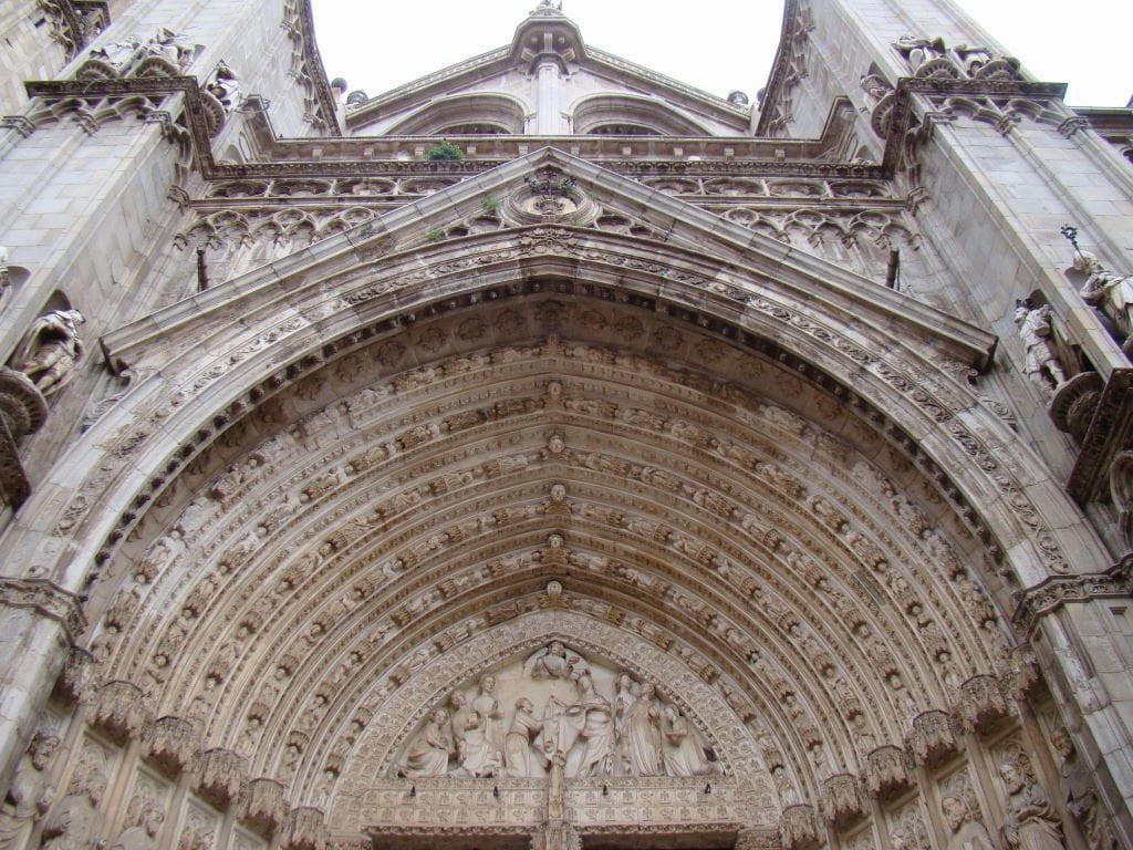 Facade detail of Toledo Cathedral - Toledo in 01 day