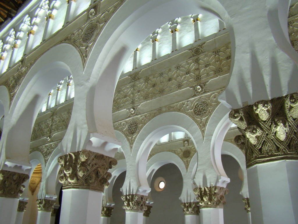 Sinagoga Santa Maria La Blanca - O que fazer em Toledo Espanha em 1 dia