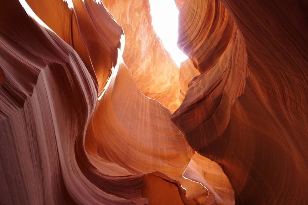 Visiting Antelope Canyon - The most spectacular canyon in USA!