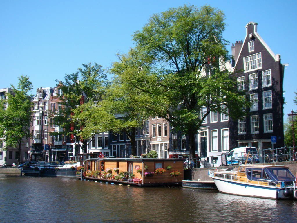 Passeio de barco pelos canais - Principais Pontos Turísticos Amsterdam