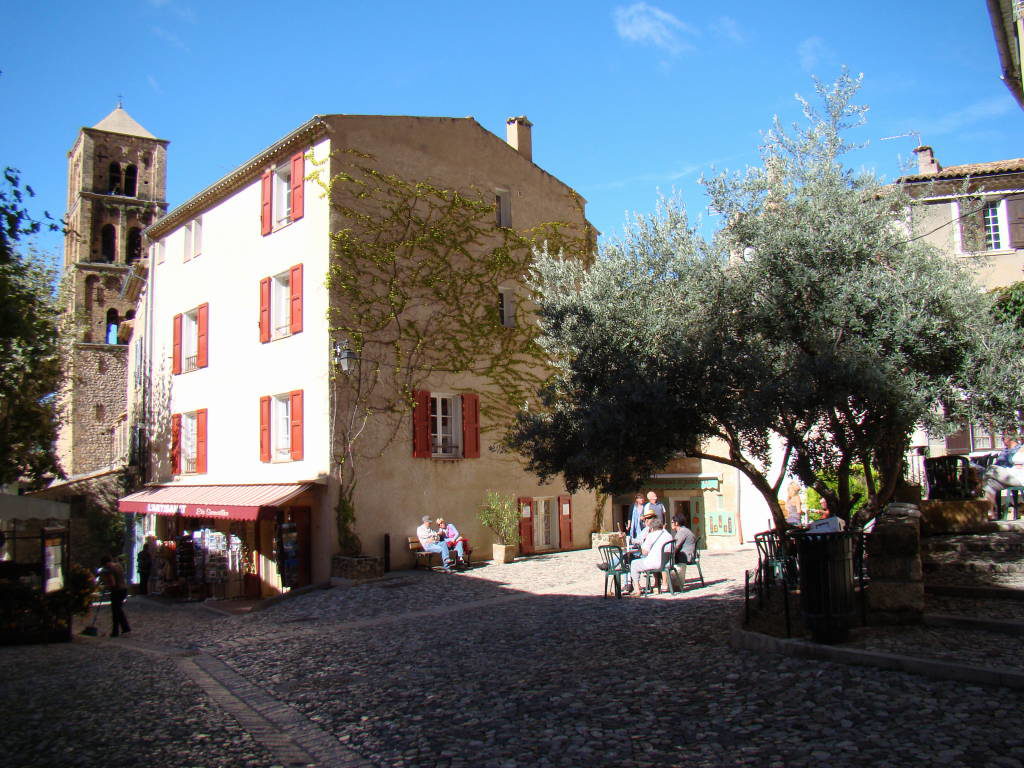 Moustiers Sainte-Marie na Provença