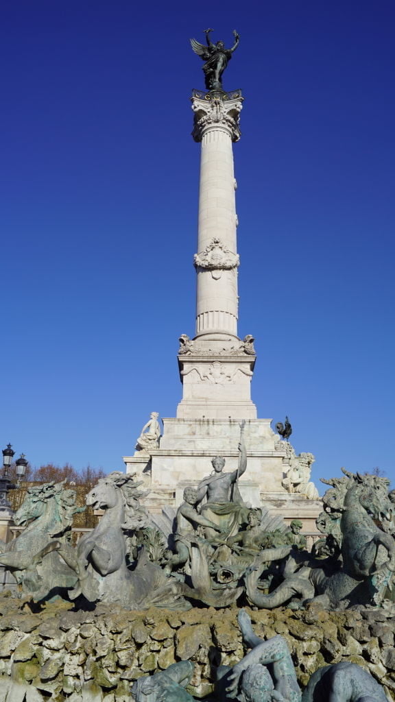 Monumento aos Girondinos na Esplanada de Quinconces - Bordeaux França: Cidade do vinho, Duna de Pilat e muito mais!