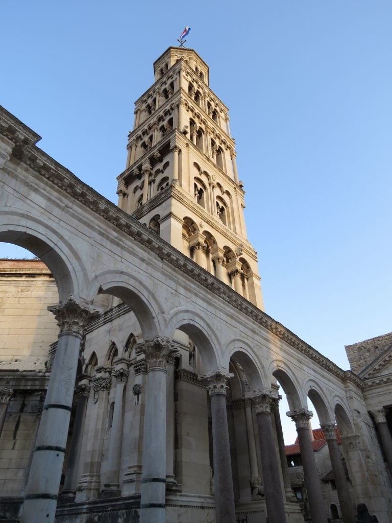 Catedral de Saint Domnius no Palácio de Diocleciano - O que fazer em Split Croácia