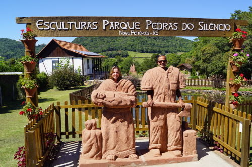 Escultura Parque Pedras do Silêncio - O que fazer em Nova Petrópolis