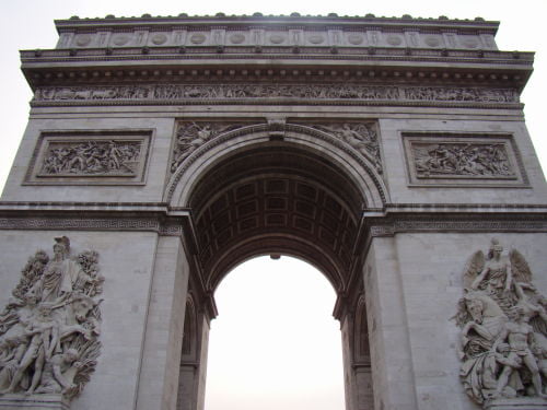 Arco do Triunfo - Como economizar em Paris! Paris barata!