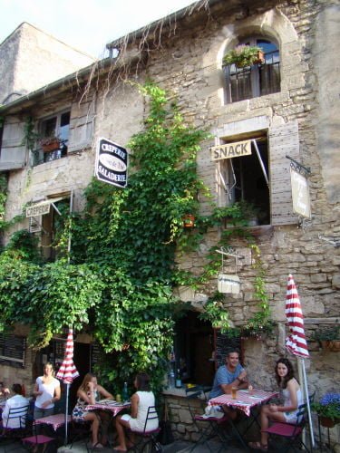 Almoçando em Gordes - 1 dia na Provence: Roussillon e Gordes França