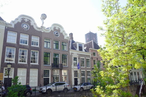 Casas à beira do Canal Nieuwegracht 