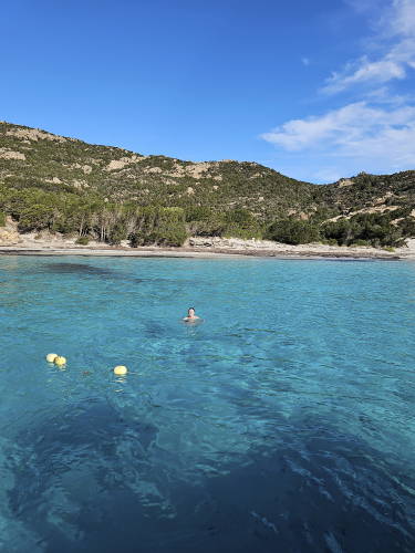 Cala Granara na ilha de Spargi 