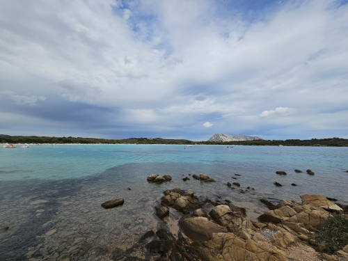 Cala Brandinchi vista do canto direito